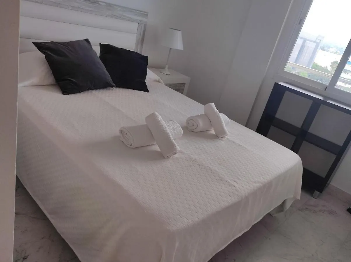 Apartment Homelystay - Marbella, Marina Banus Spain