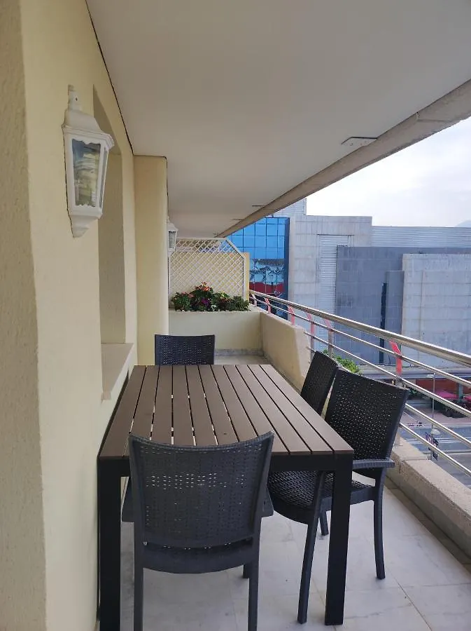 Homelystay - Marbella, Marina Banus