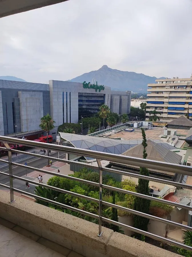 Homelystay - Marbella, Marina Banus Španělsko